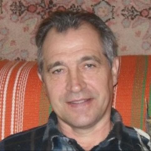 Александр Петров
