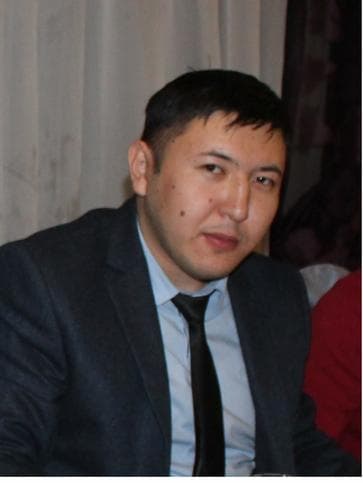 Аян Салихов