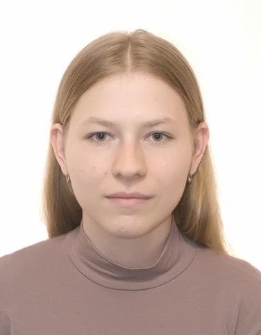 Юлия Потапова