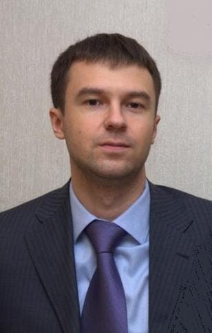 Александр Леонтьев