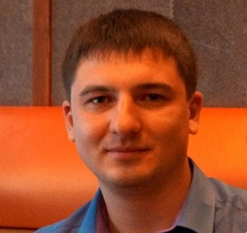 Артем Аскаров