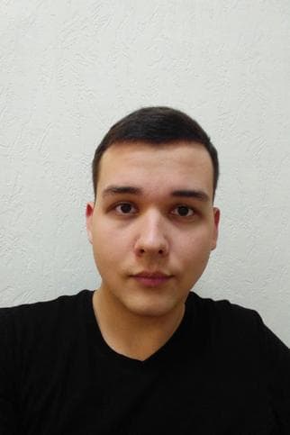 Денис Чертов