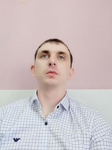 Максим Макаров