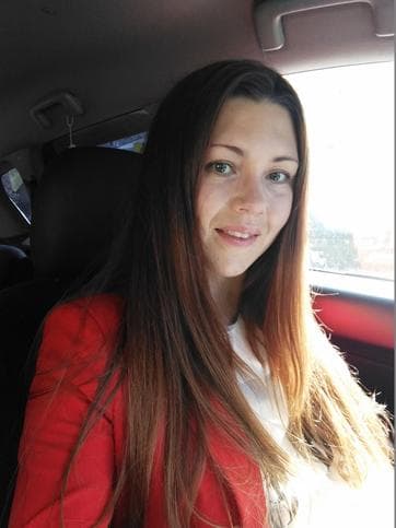 Анна Ватулина
