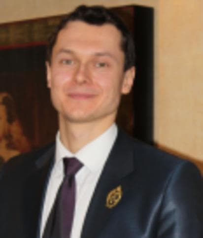 Илья Хаустов