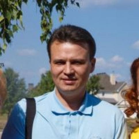 Альберт Степанов