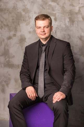 Антон Просвирин