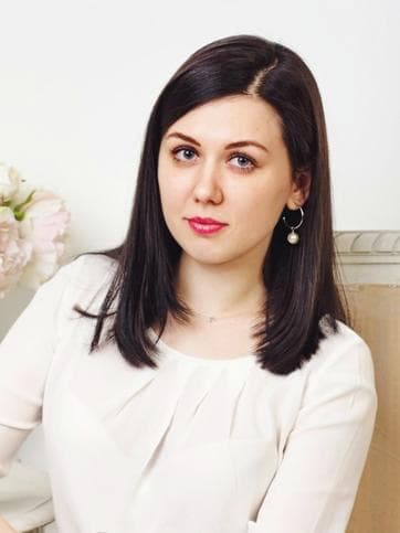 Алина Резникова