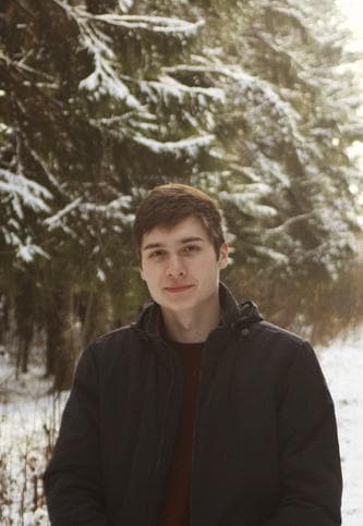 Кирилл Комаревцев
