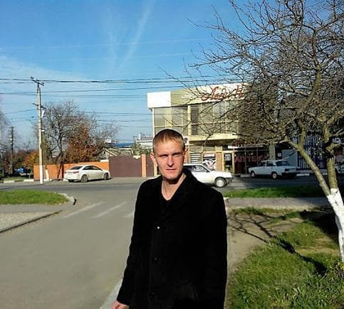Олег Котов