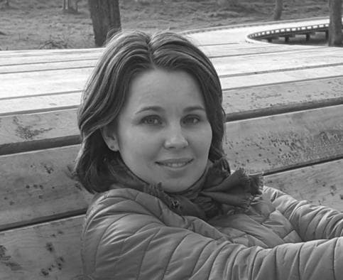 Юлия Савельева