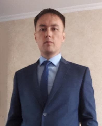 Денис Бахаев