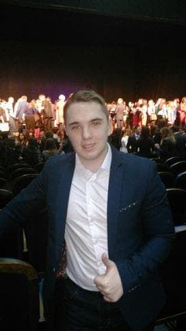 Павел Мазур