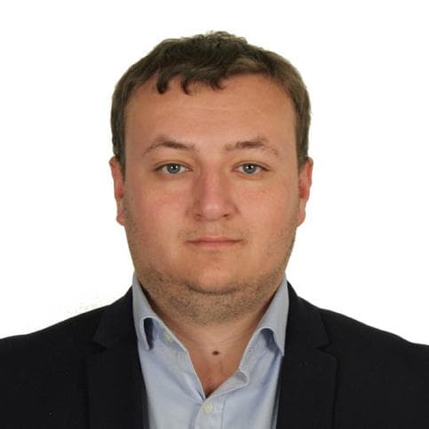 Евгений Антипов