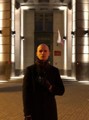 Антон Еськов
