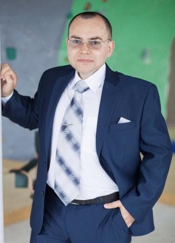 Алексей Левин