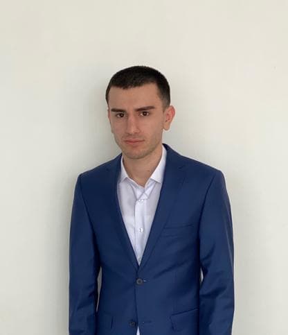 Александр Стефанов