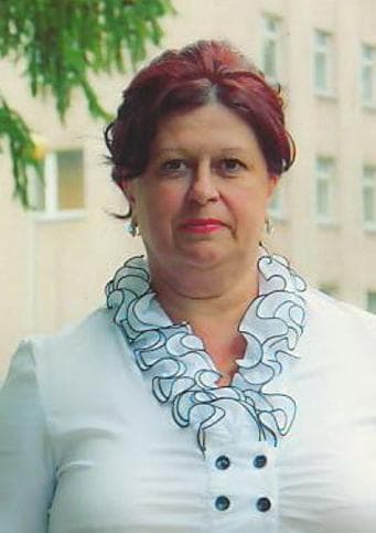 Елена Полякова