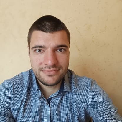Сергей Шустров