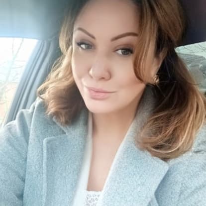 Анна Шлорян