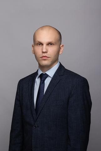 Руслан Галин