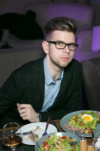 Денис Дубков
