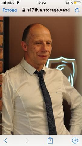 Владислав Пахомов