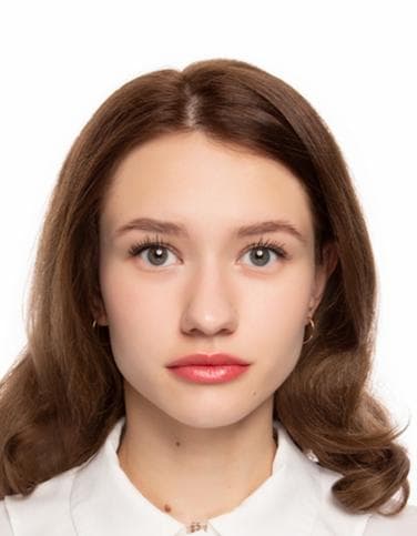 Алёна Куликова