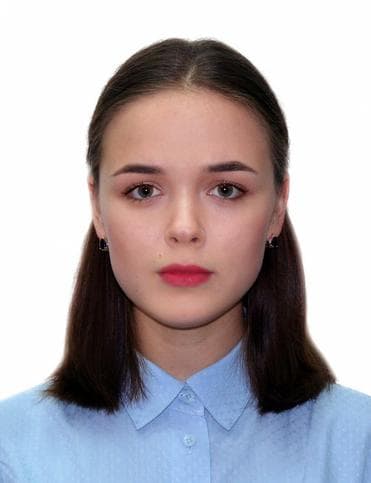 Анна Коренева