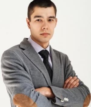 Александр Кузнецов