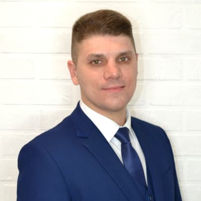 Роман Карнюхин