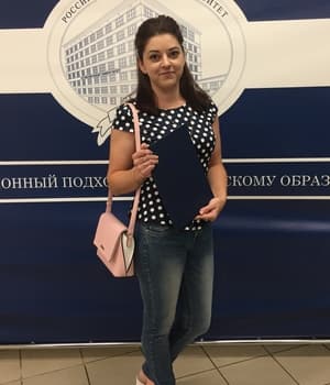 Марина Монахова