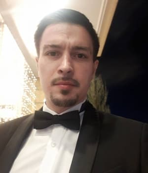 Иван Стогов
