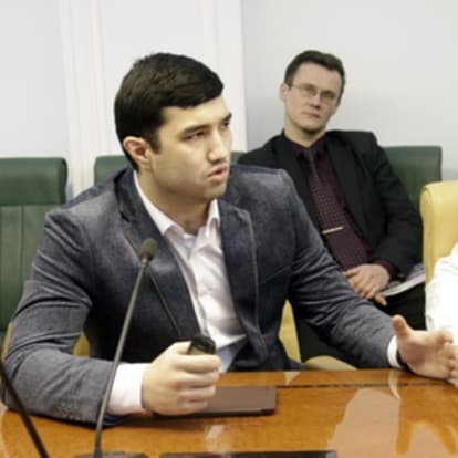 Азрет Ризванов
