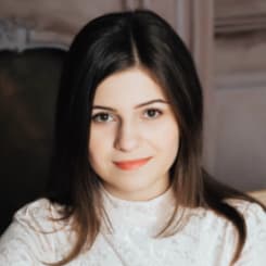 Элизабет Овасафян