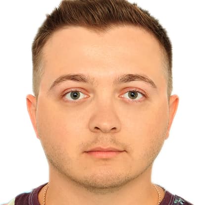 Константин Комаров