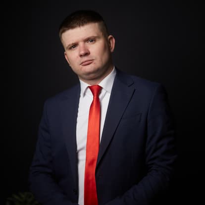 Евгений Маслов