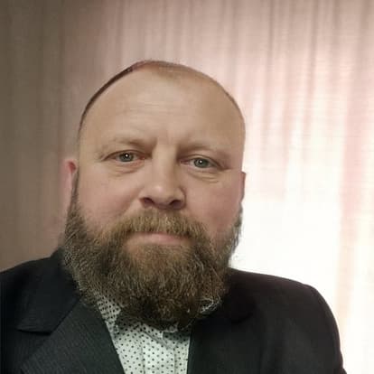 Юрий Хлебников