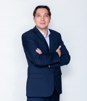 Александр Самарин