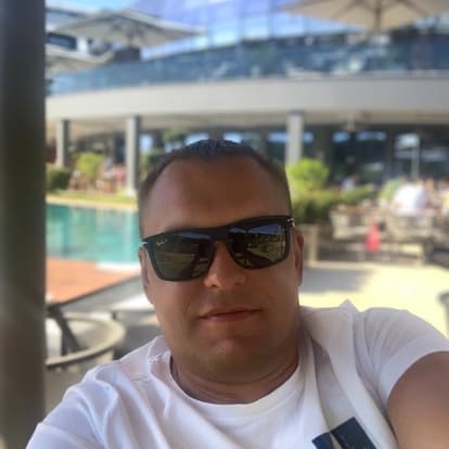 Андрей Кравченко