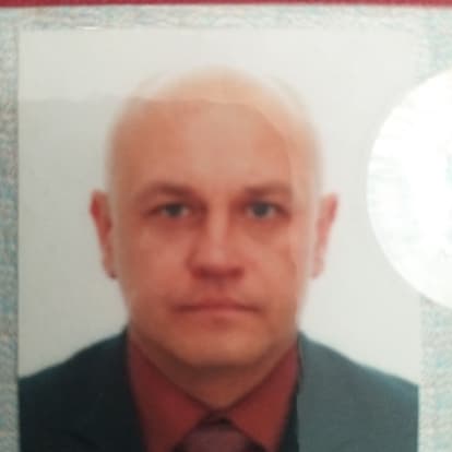 Иван Иванов