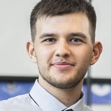 Марк Казаков