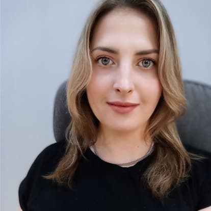 Анна Алексеева