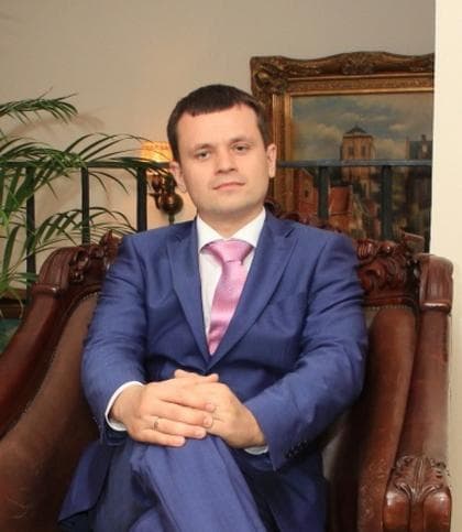 Денис Саенко