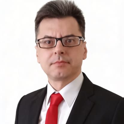 Михаил Тихонов