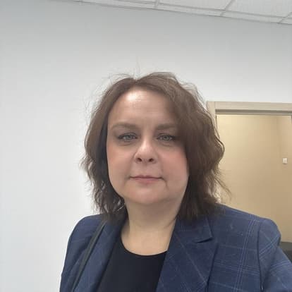 Елена Ивкова