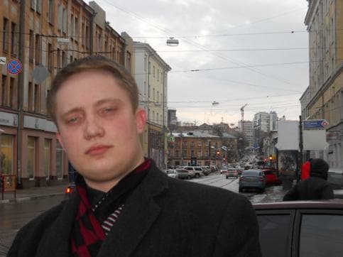 Александр Лаврентьев