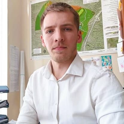 Денис Маркин