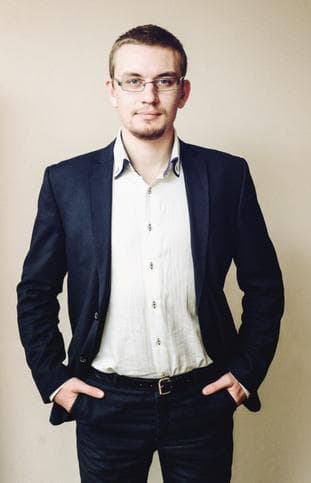 Олег Дмитриев