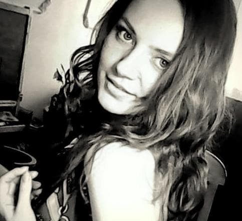 Анна Муканова